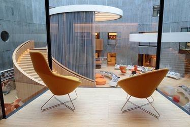 La bibliothèque Oscar Niemeyer